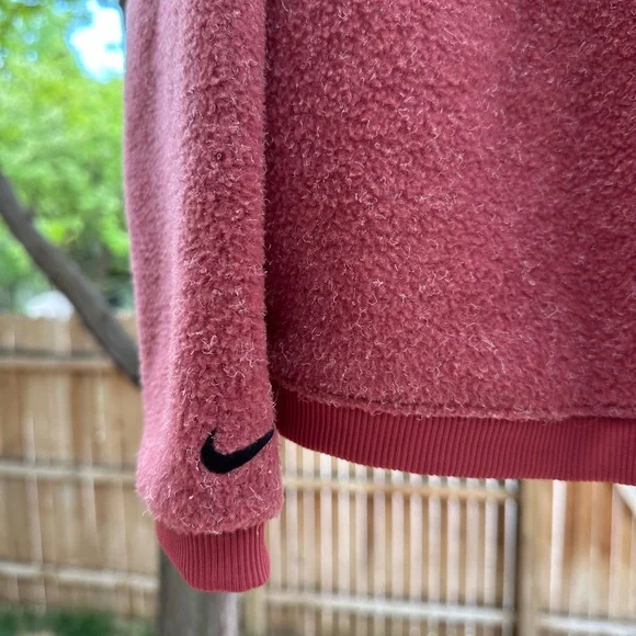 Nike Therma Funnel Neck Sweatshirt Fleece Pullover Large Burgundy Mauve - Picture 7 of 16